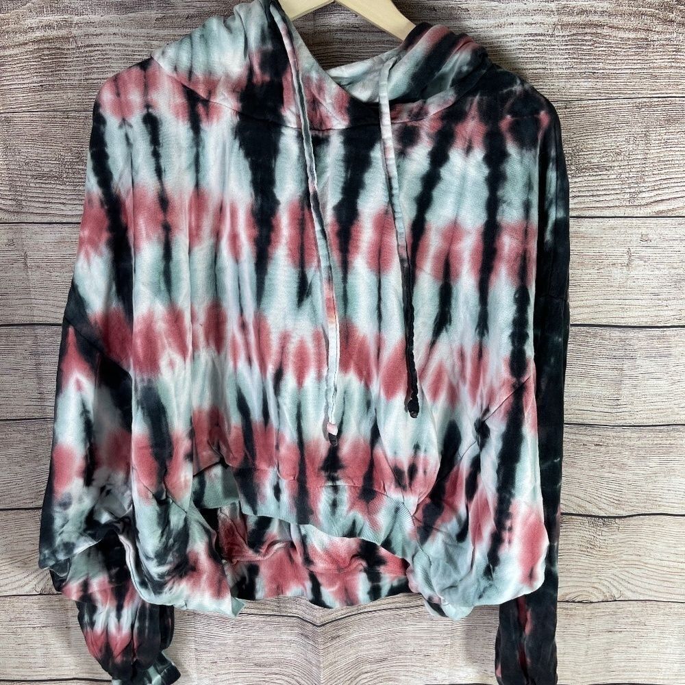 Young, Fabulous‎ & Broke Black/Pink/Green Tie Dye Hoodie Sz M/L